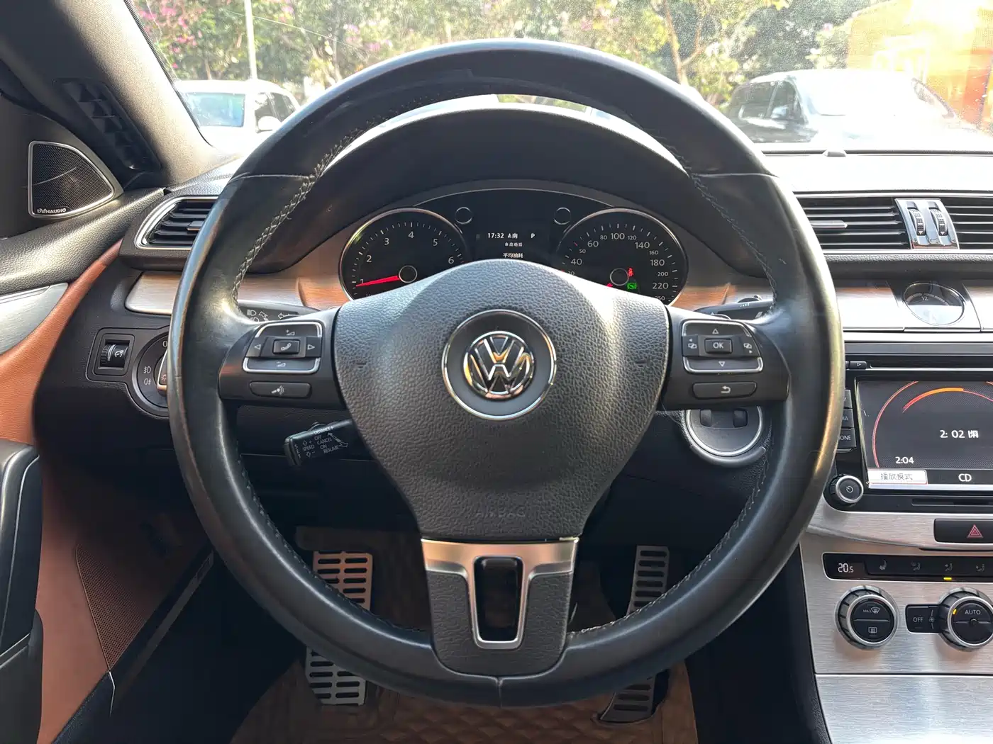 Volkswagen FAW-Volkswagen CC 2015 2.0TSI Supreme Edition фото 17