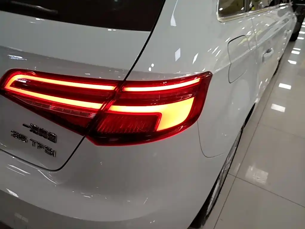 Audi A3 2020 Facelift Sportback 35 TFSI Progressive (China VI) фото 8
