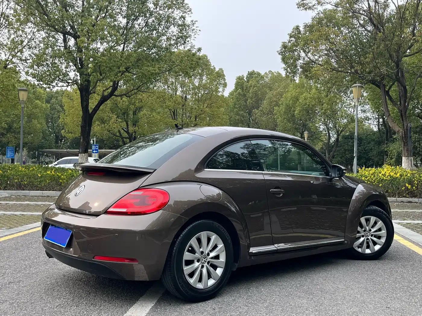 Volkswagen Beetle 2014 1.4TSI Fashion Edition фото 6