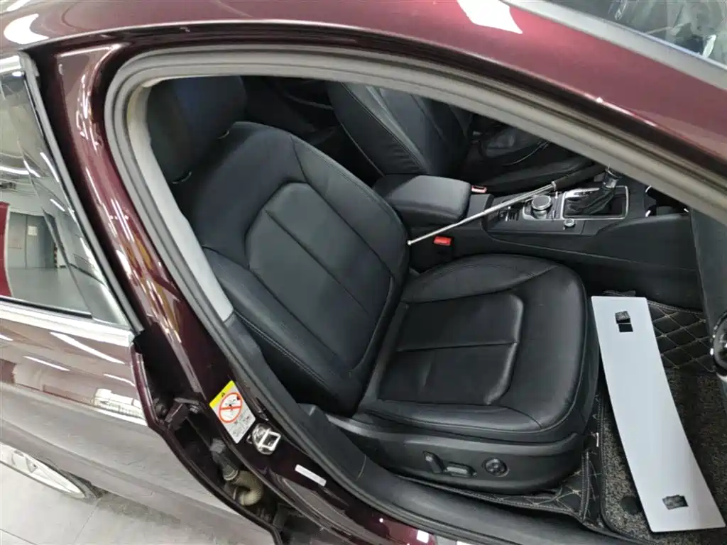 Audi A3 2019 Limousine 35 TFSI Style China V фото 25