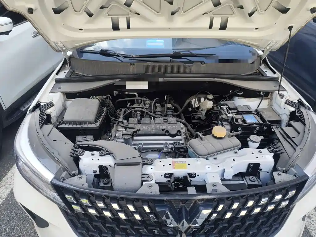 Wuling Motors Wuling Xingchi 2024 2022 1.5L Manual Freedom Edition