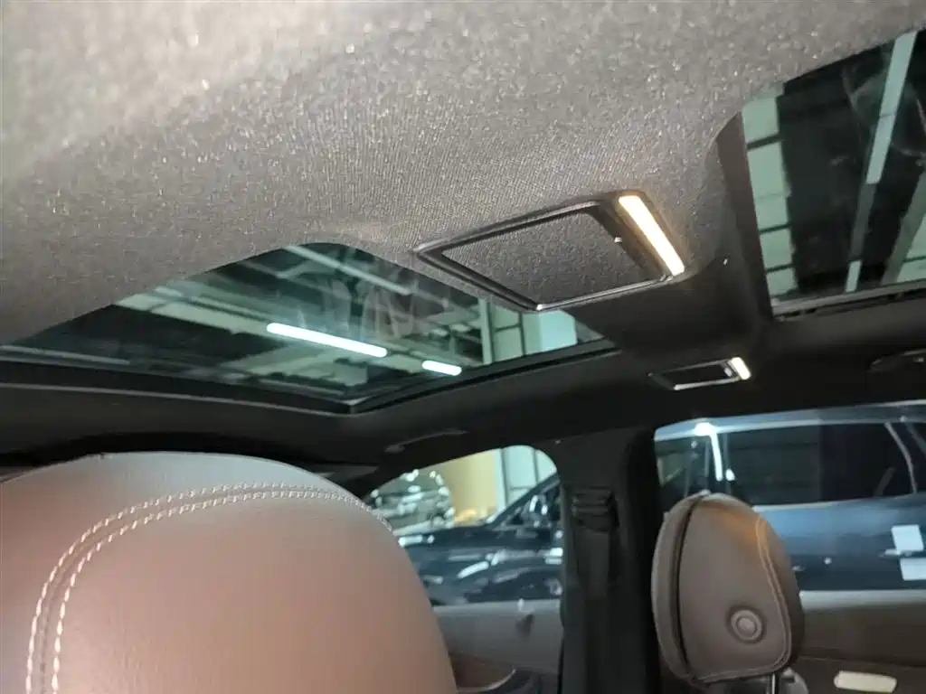 Mercedes-Benz GLC 2020 GLC 260 L 4MATIC Luxury фото 18