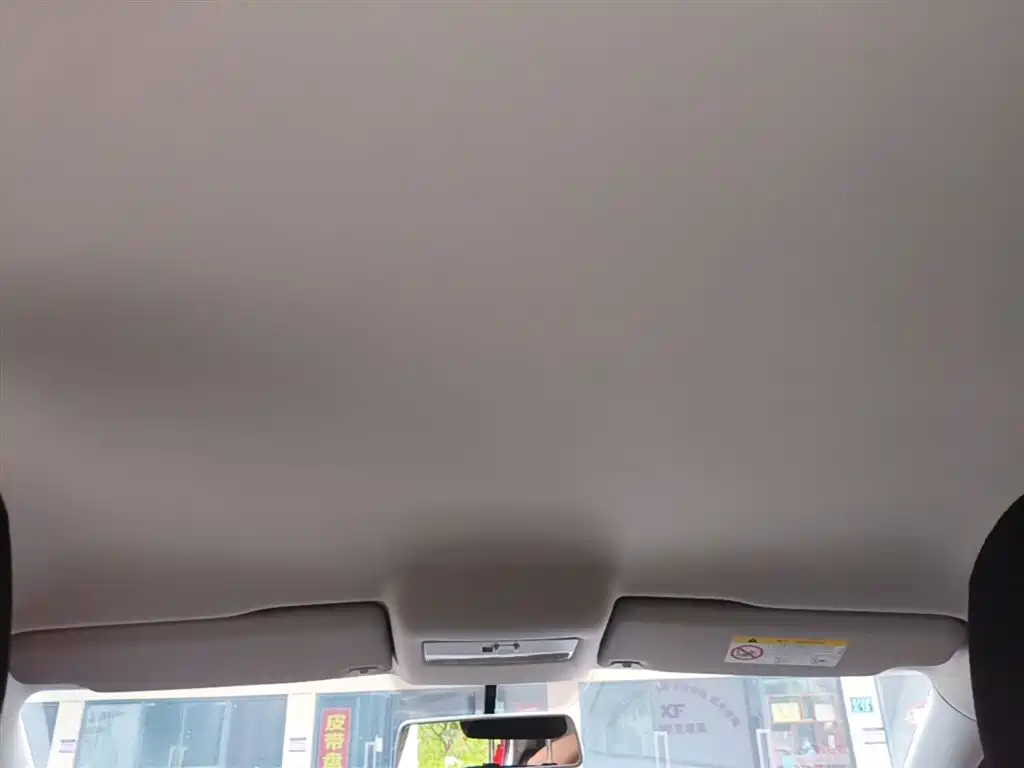 Volkswagen Polo 2018 1.5L Auto Safe Drive фото 18