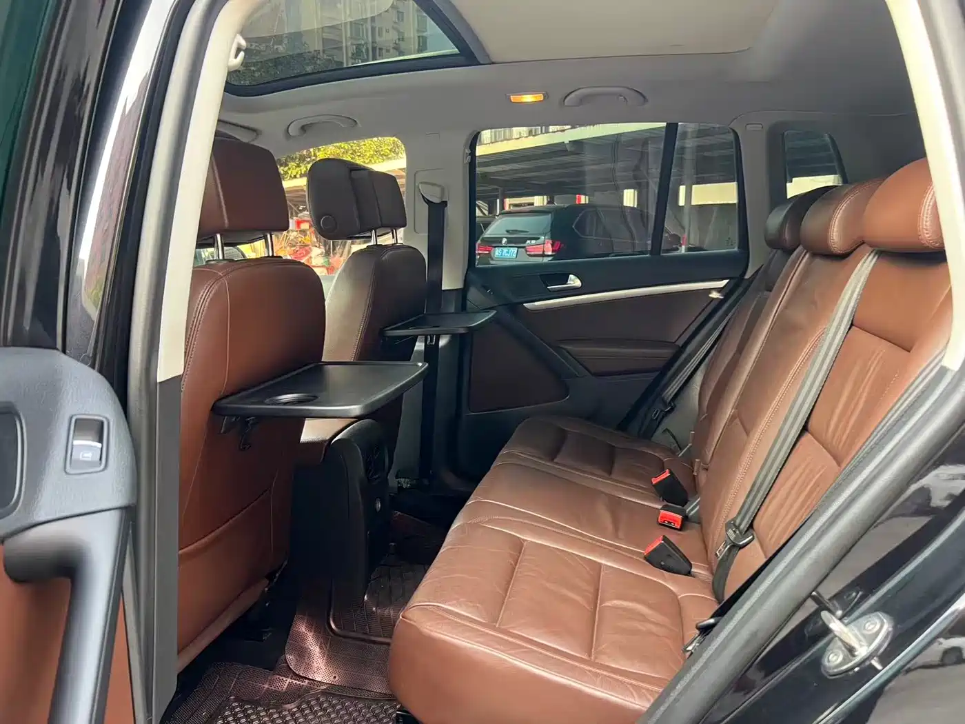 Volkswagen Tiguan 2012 2.0TSI Comfort фото 19
