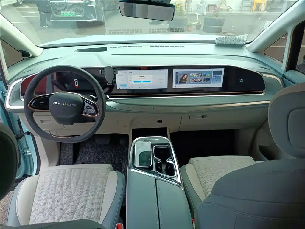 SAIC Maxus Dajia 9 2022 Long Range Alpine 6-Seater фото 8