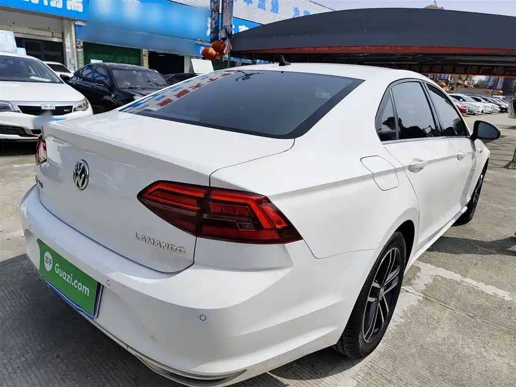 Volkswagen Lamando 2019 280TSI DSG Comfort Edition China VI фото 4