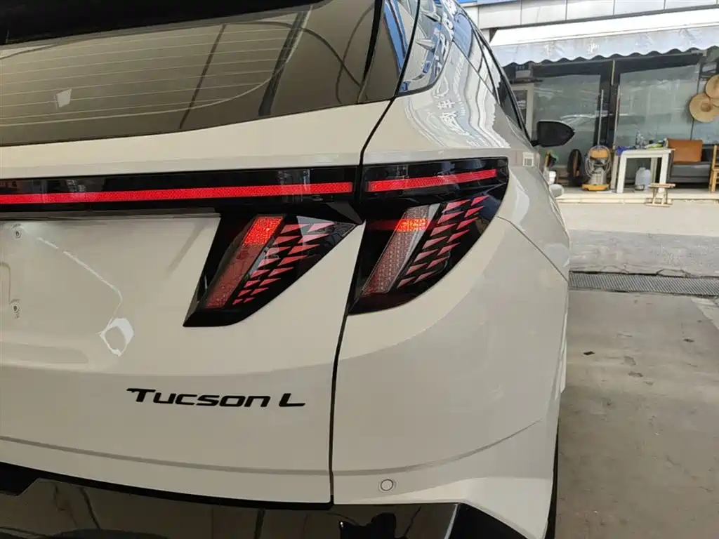 Hyundai Tucson 2025 Tucson L 1.5T Elite N-Line фото 8