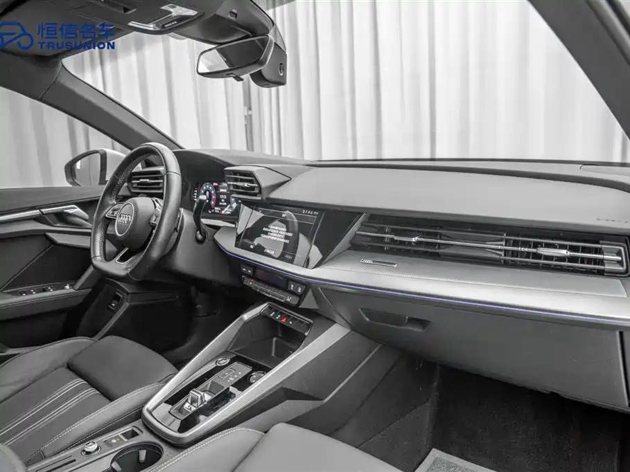 Audi A3 2024 Model Sportback 35 TFSI Fashion Sport фото 18