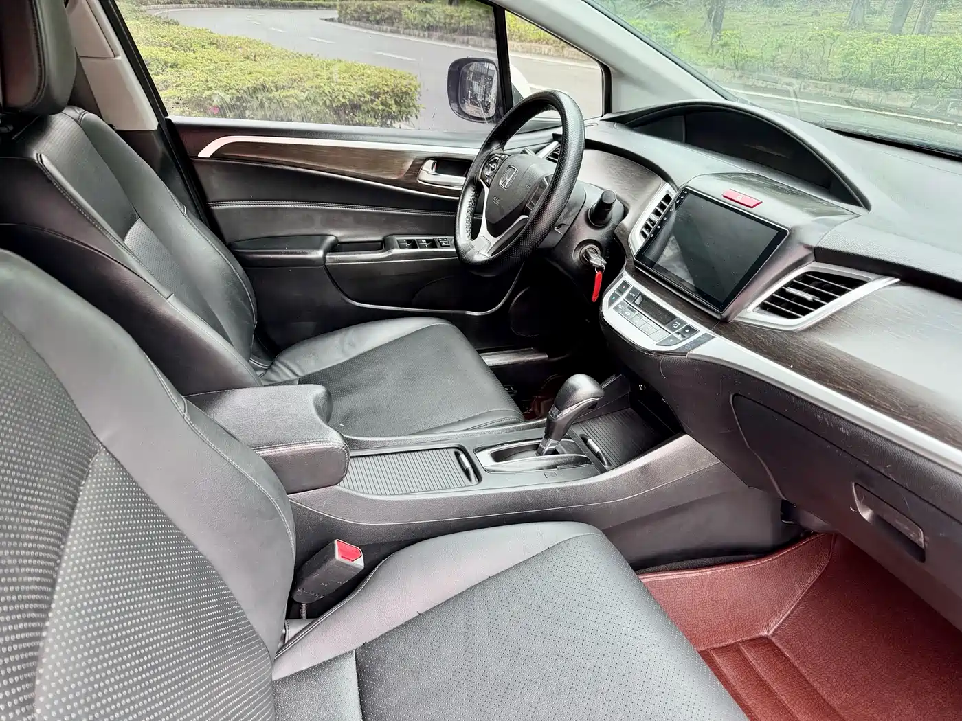 Honda Jade 2014 2013 1.8L Automatic Comfort Edition 5-seater
