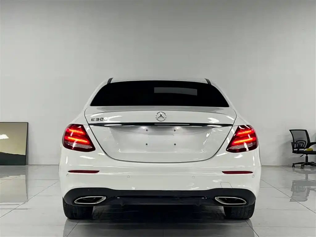 Mercedes-Benz E-Class 2017 E 200 Sport фото 8