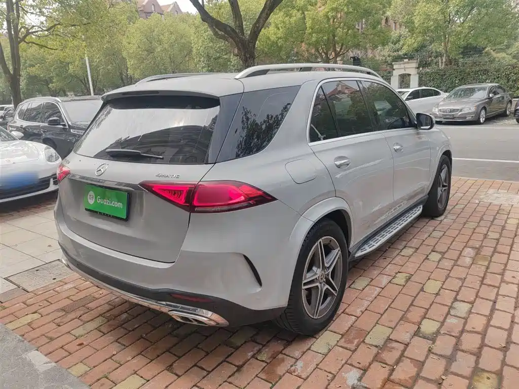 Mercedes-Benz GLE 2020 GLE 450 4MATIC Fashion фото 5