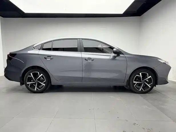 Roewe i5 2025 2024 1.5L CVT Prestige Edition