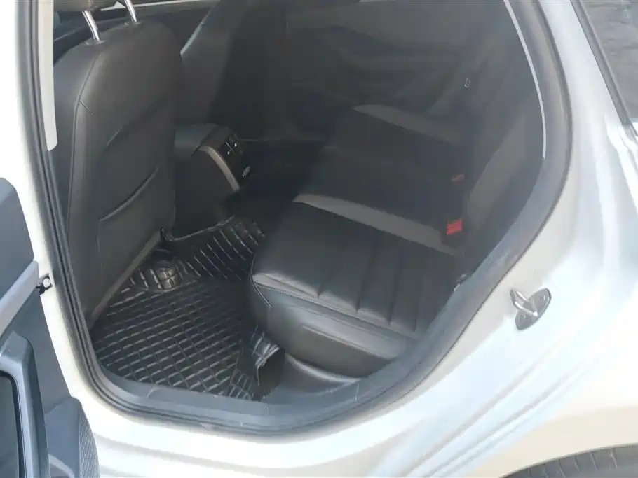 Volkswagen Sagitar 2020 280TSI DSG Comfort China VI фото 11