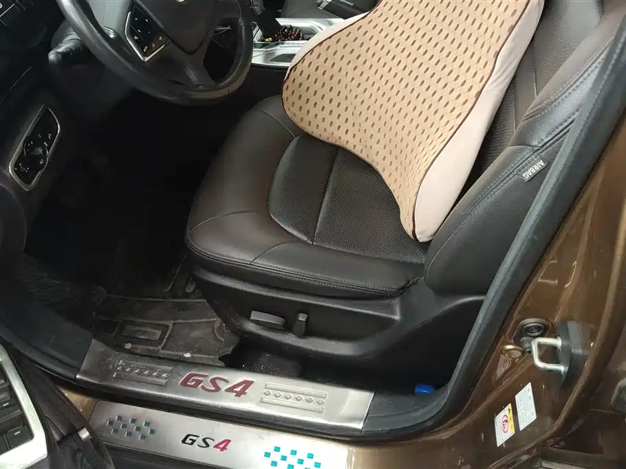 GAC Trumpchi Trumpchi GS4 2015 200T G-DCT Luxury Edition фото 9