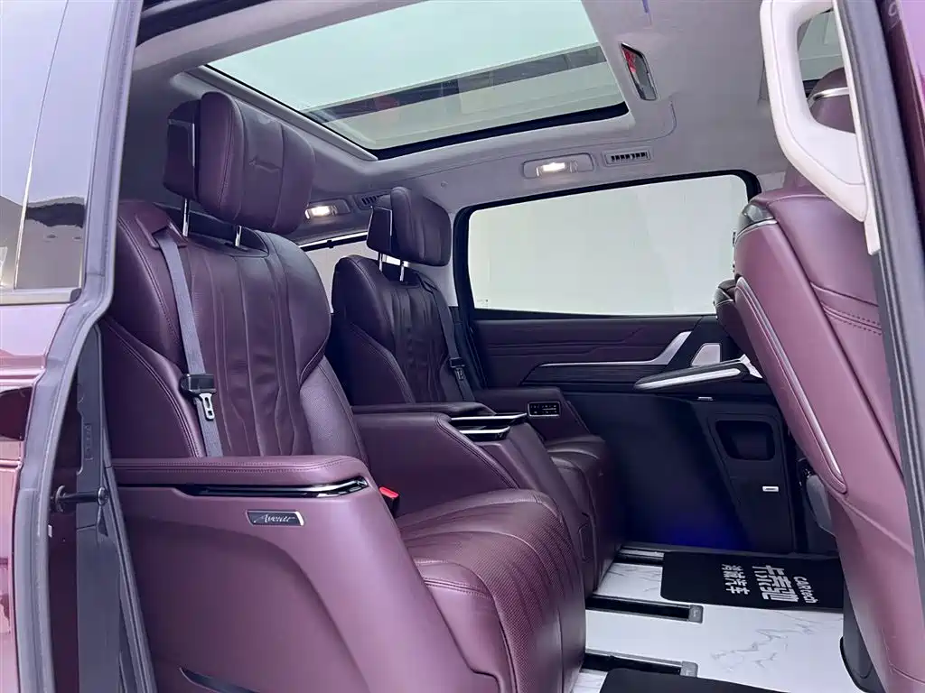 Buick Century 2023 2.0T 6-Seat World Edition фото 24