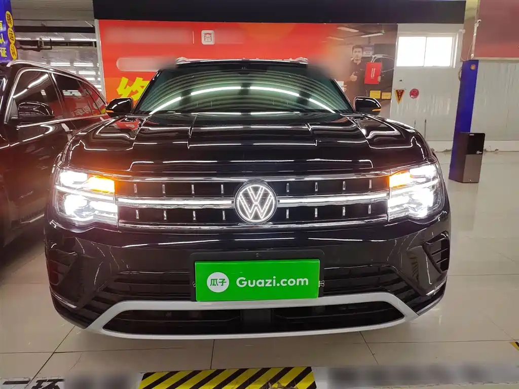 Volkswagen Teramont 2024 380TSI 4WD Dragon Glory Edition фото 3