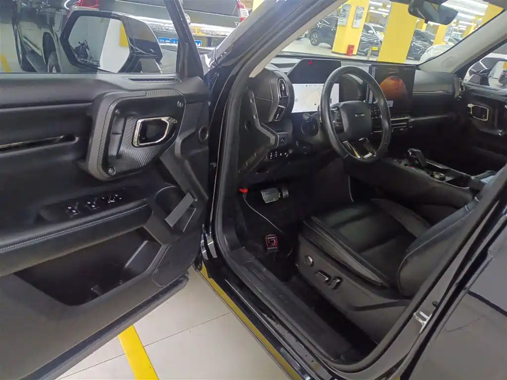 Haval Da Gou 2nd Gen 2023 2.0T 2WD Trendy Off-road Edition фото 12