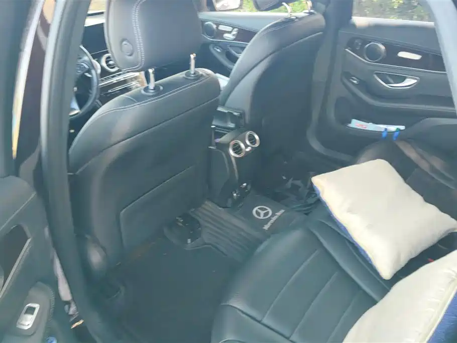 Mercedes-Benz GLC 2019 Facelift GLC 260 L 4MATIC Luxury фото 11