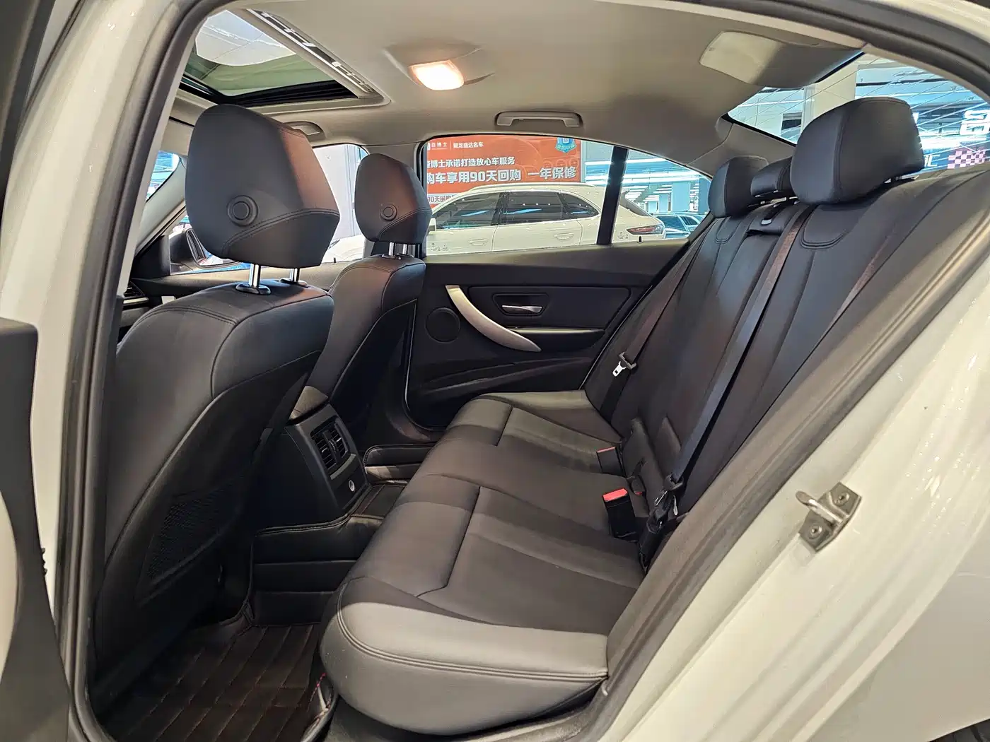 BMW 3 Series 2015 320i Super Joy Fashion фото 9