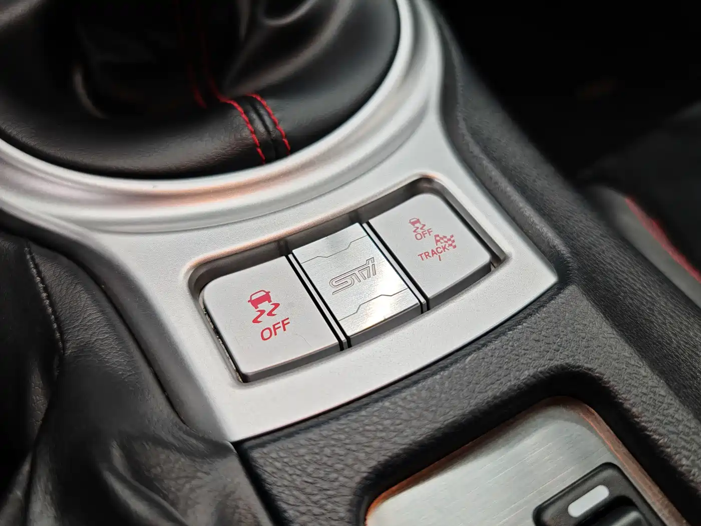 Subaru BRZ 2020 2.0L Manual type-RS фото 18