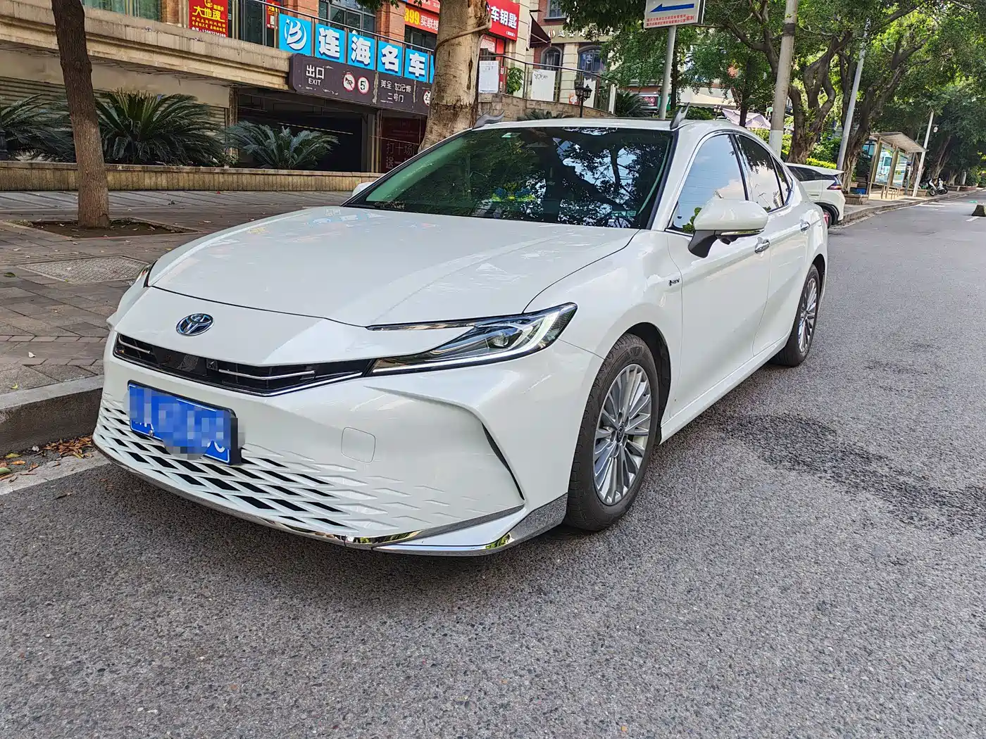 Toyota Camry 2024 Hybrid 2.0HGVP Luxury Edition