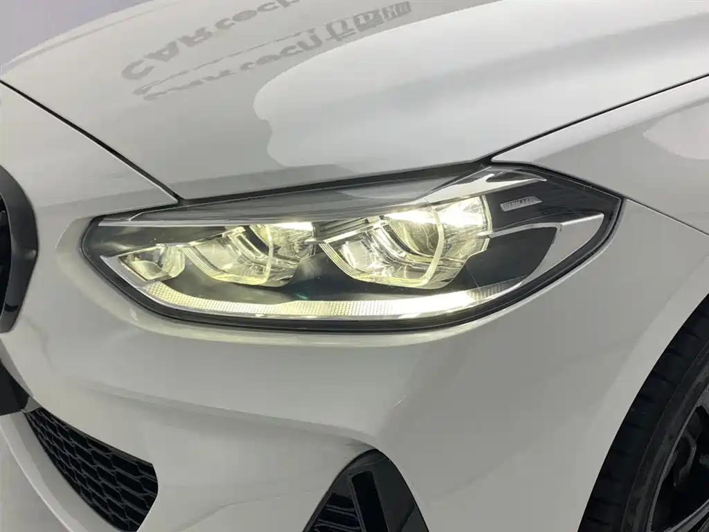 BMW 1 Series 2023 125i M Sport Shadow Edition фото 9