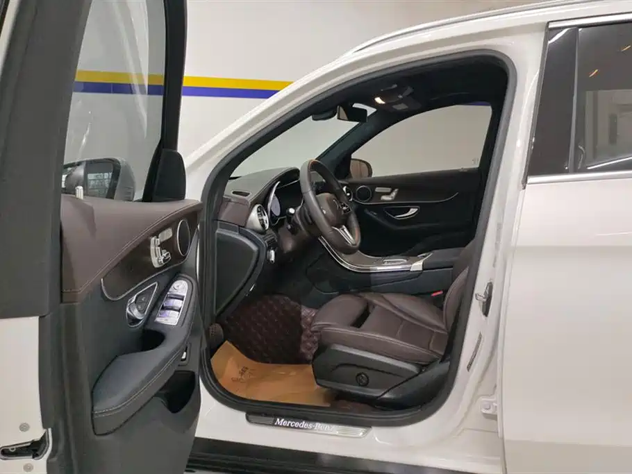 Mercedes-Benz GLC 2021 GLC 260 L 4MATIC Luxury фото 9