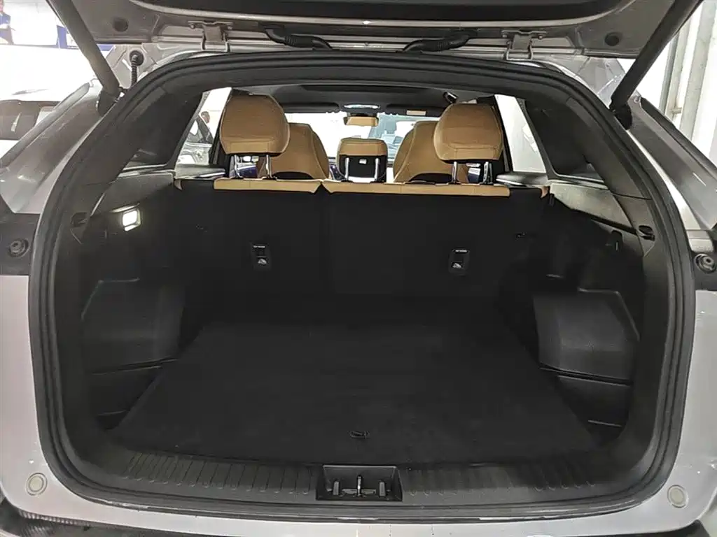 GEELY GALAXY GALAXY L7