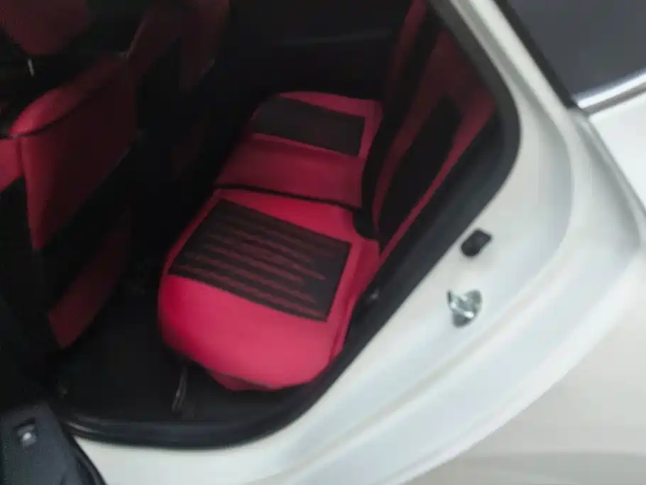 Photo 11 - Hyundai Verna