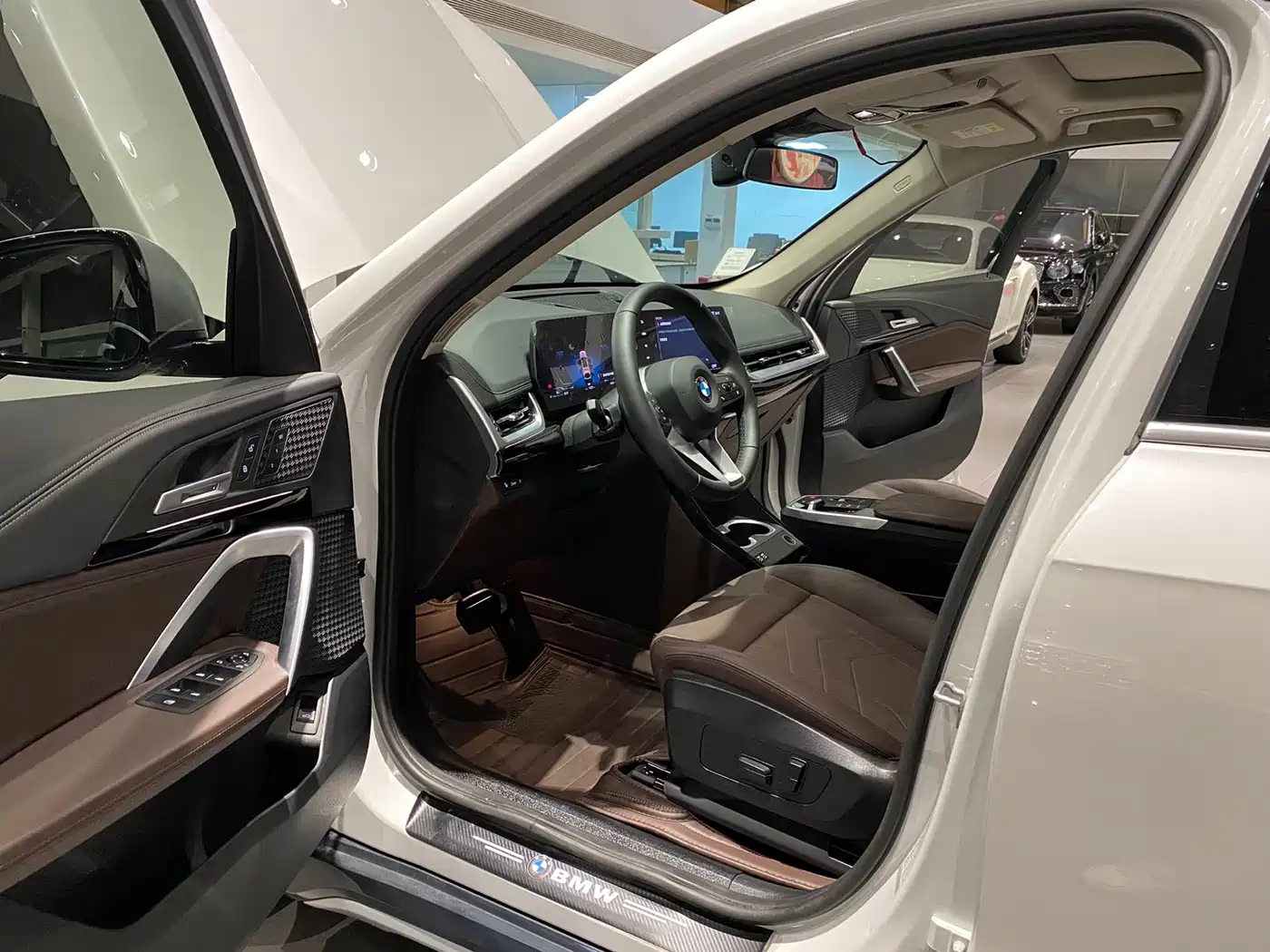 BMW X1 2023 sDrive20Li X Design Package фото 7
