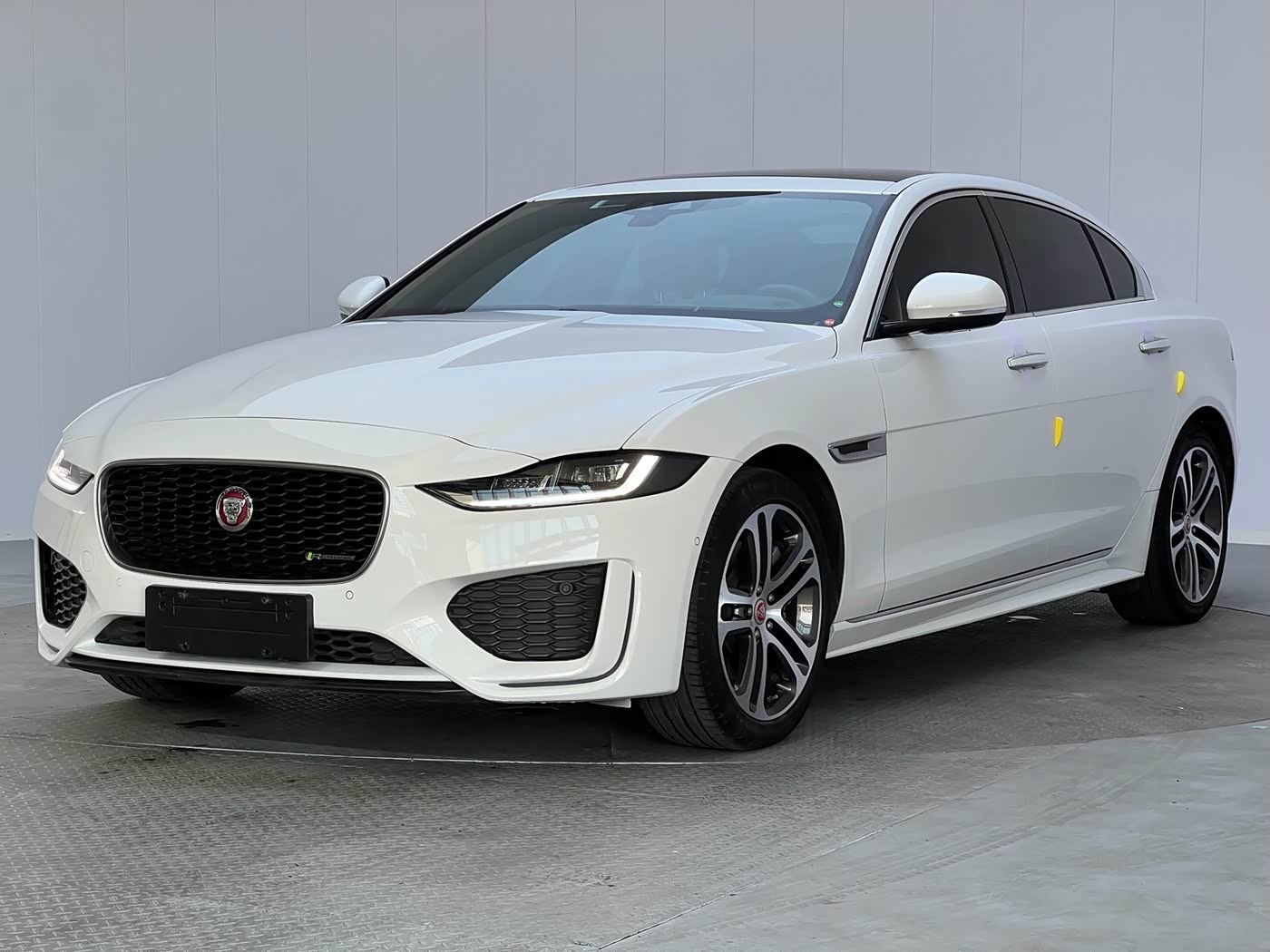 Jaguar XEL