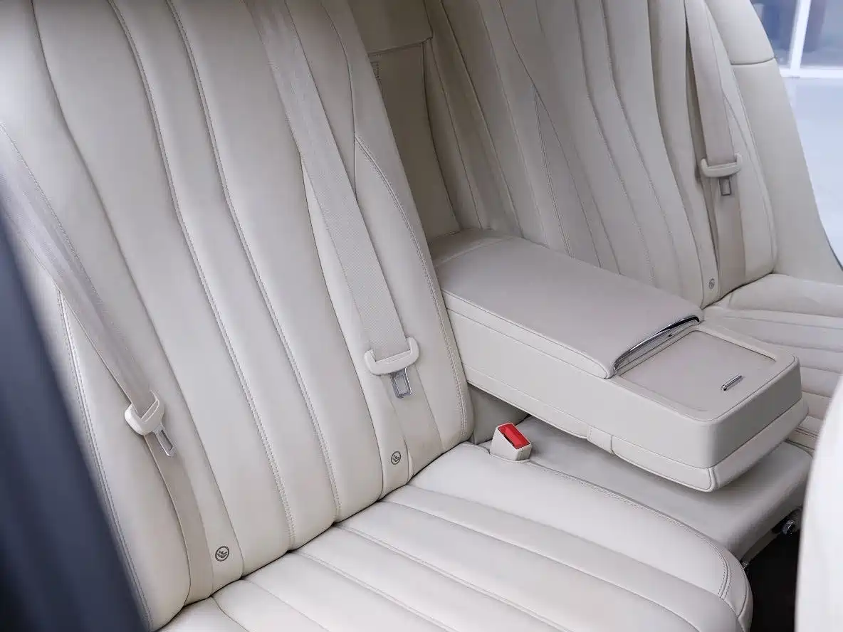 Bentley Flying Spur 2013 6.0T W12 Mulliner фото 11