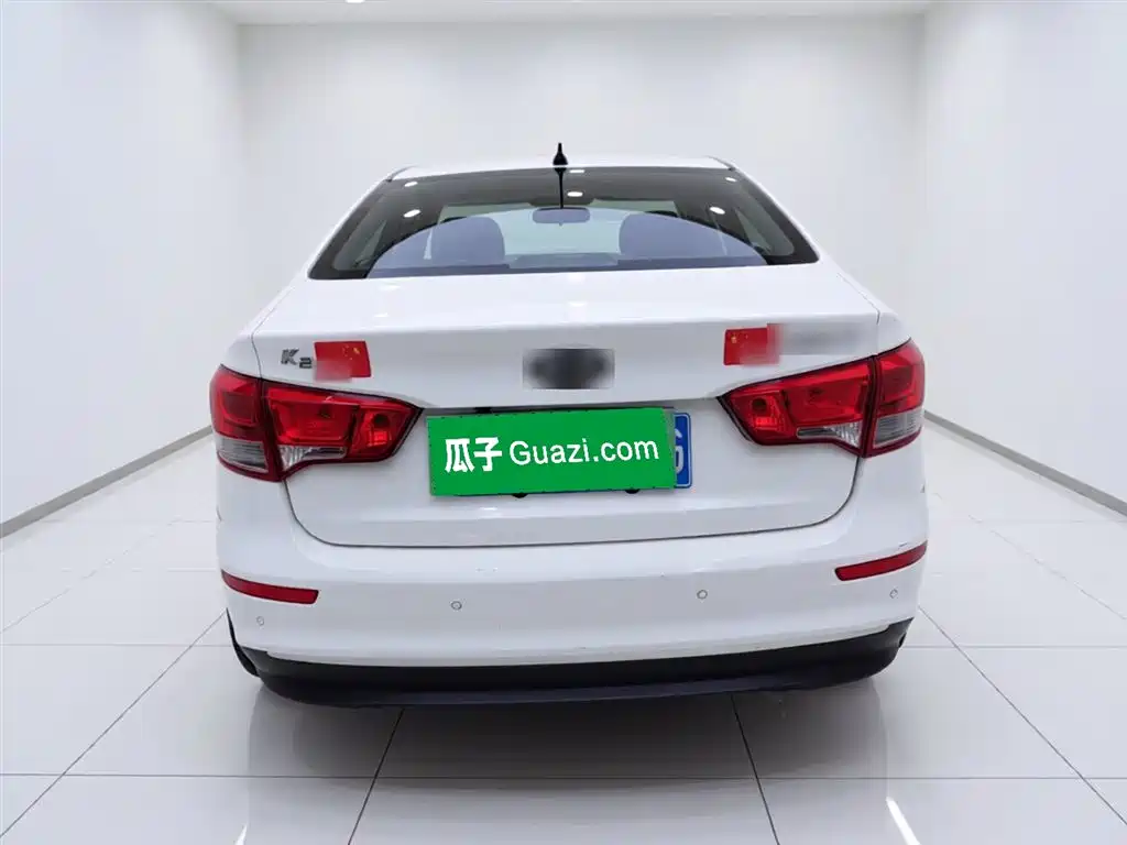 Kia K2 2015 Sedan 1.4L MT GLS фото 3