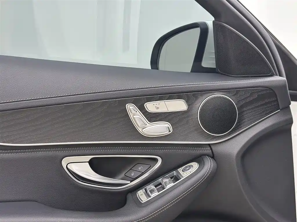 Mercedes-Benz C-Class 2018 C 200 L Sport Edition фото 14