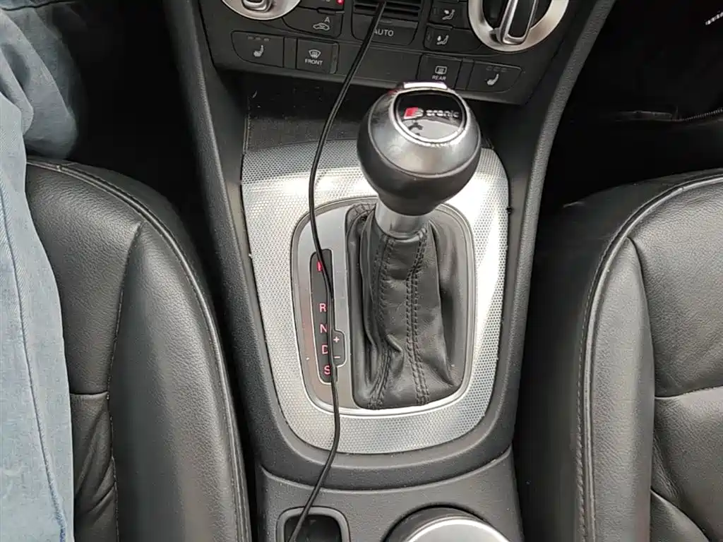 Audi Q3 2013 35 TFSI quattro Technology фото 14