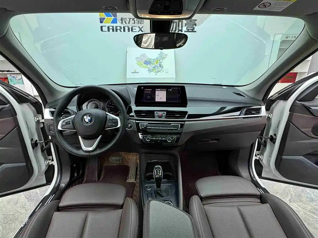 BMW X1 2020 sDrive25Li Leading Model фото 9