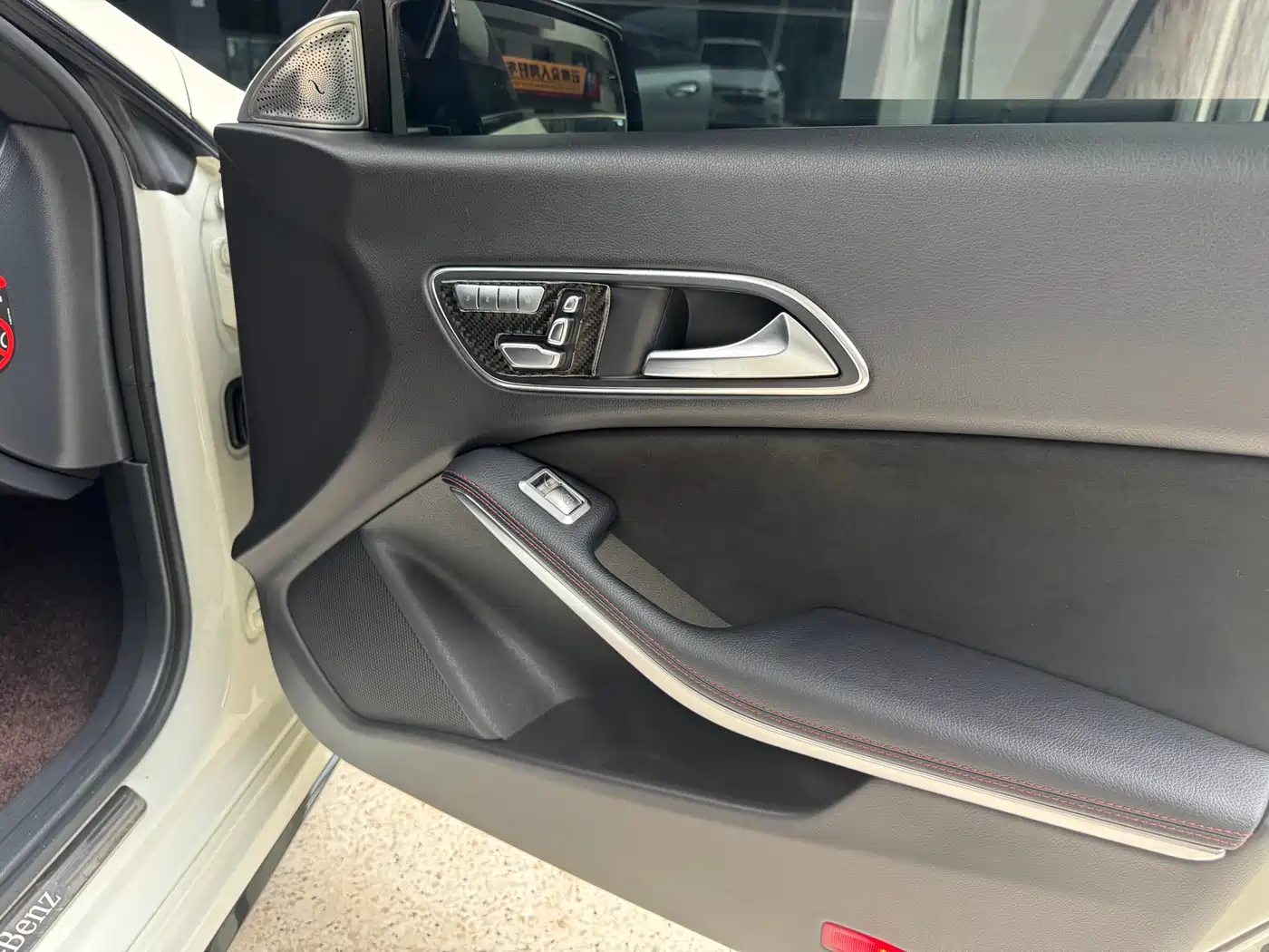 Mercedes-Benz CLA (Import) 2017 Facelift CLA 220 4MATIC фото 16