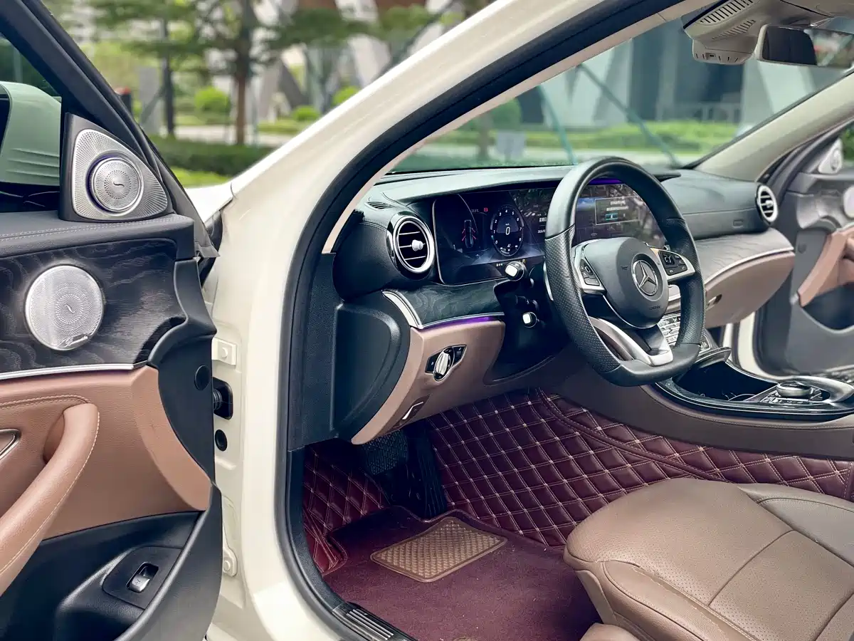 Mercedes-Benz E-Class 2017 E 300 L Sport Luxury фото 29