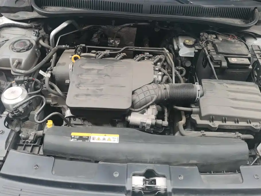 Volkswagen Lavida 2023 New Sharp 1.5L Auto Aspiration Edition фото 10