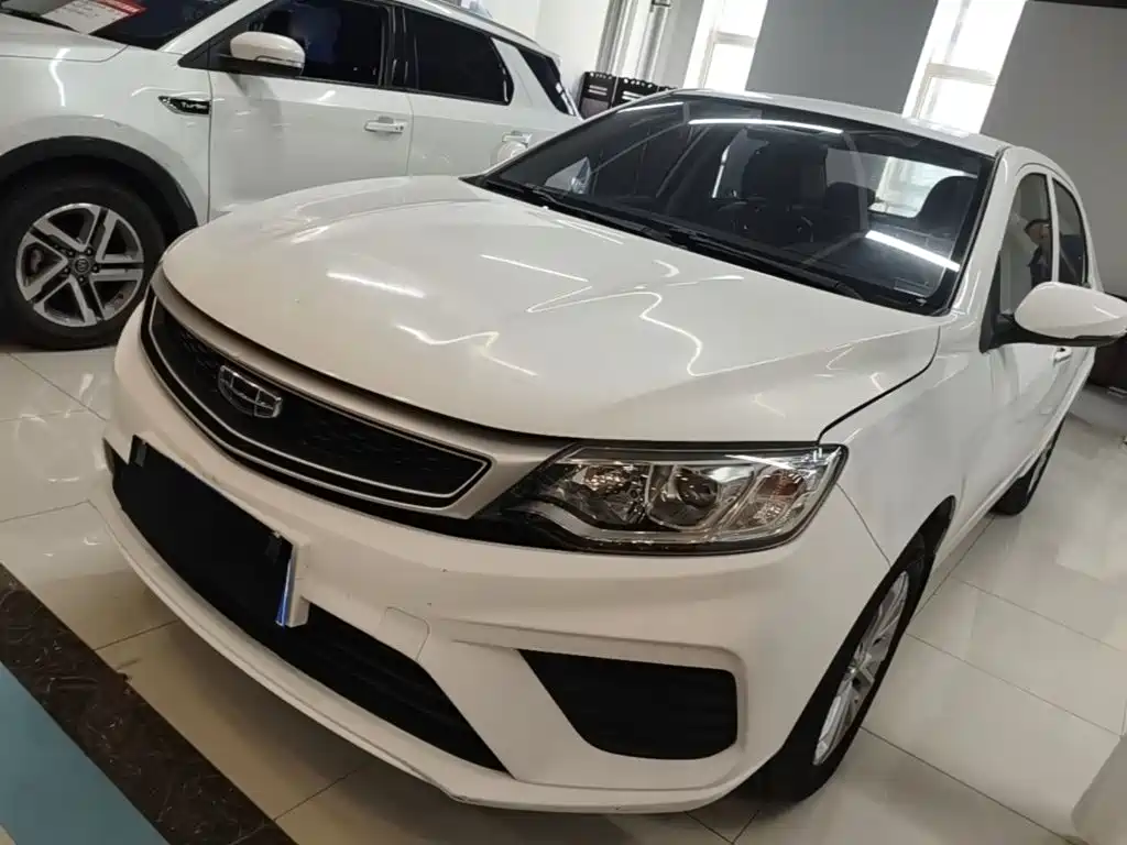 Фото 2 - Geely Vision