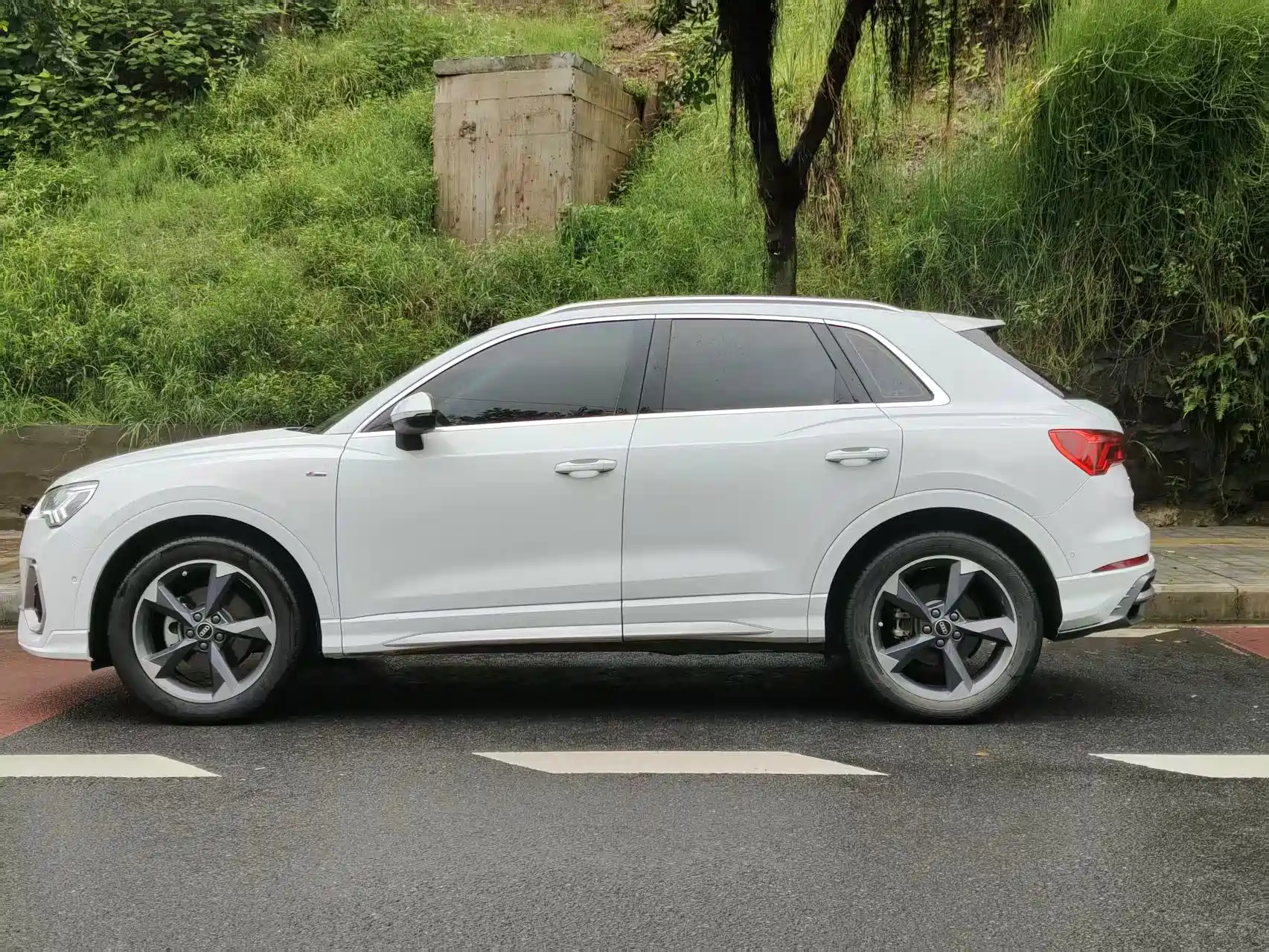 Photo 12 - Audi Q3