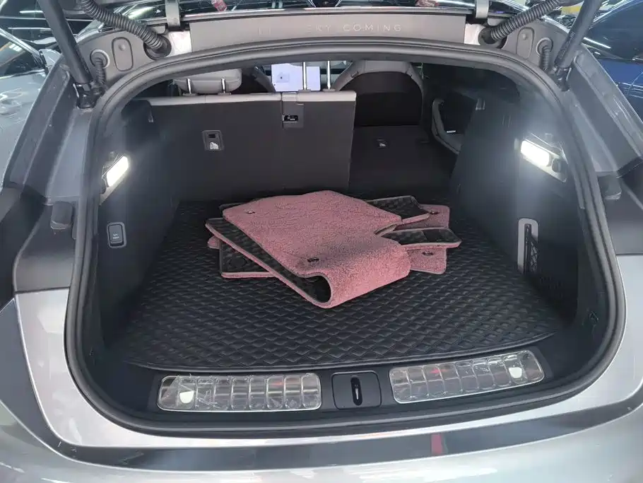 NIO ET5T 2026 2025 Champion Commemorative Edition 100kWh Touring