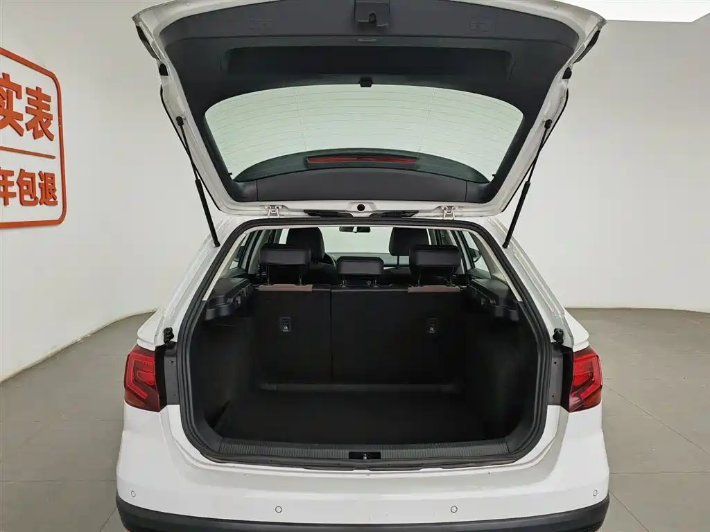 Volkswagen C-TREK 2020 1.5L Automatic Comfort Edition фото 16