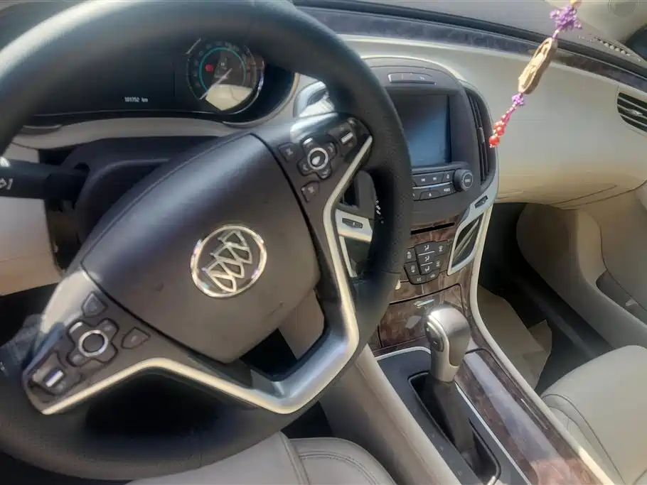 Buick LaCrosse 2013 2.4L SIDI Leading Comfort фото 12