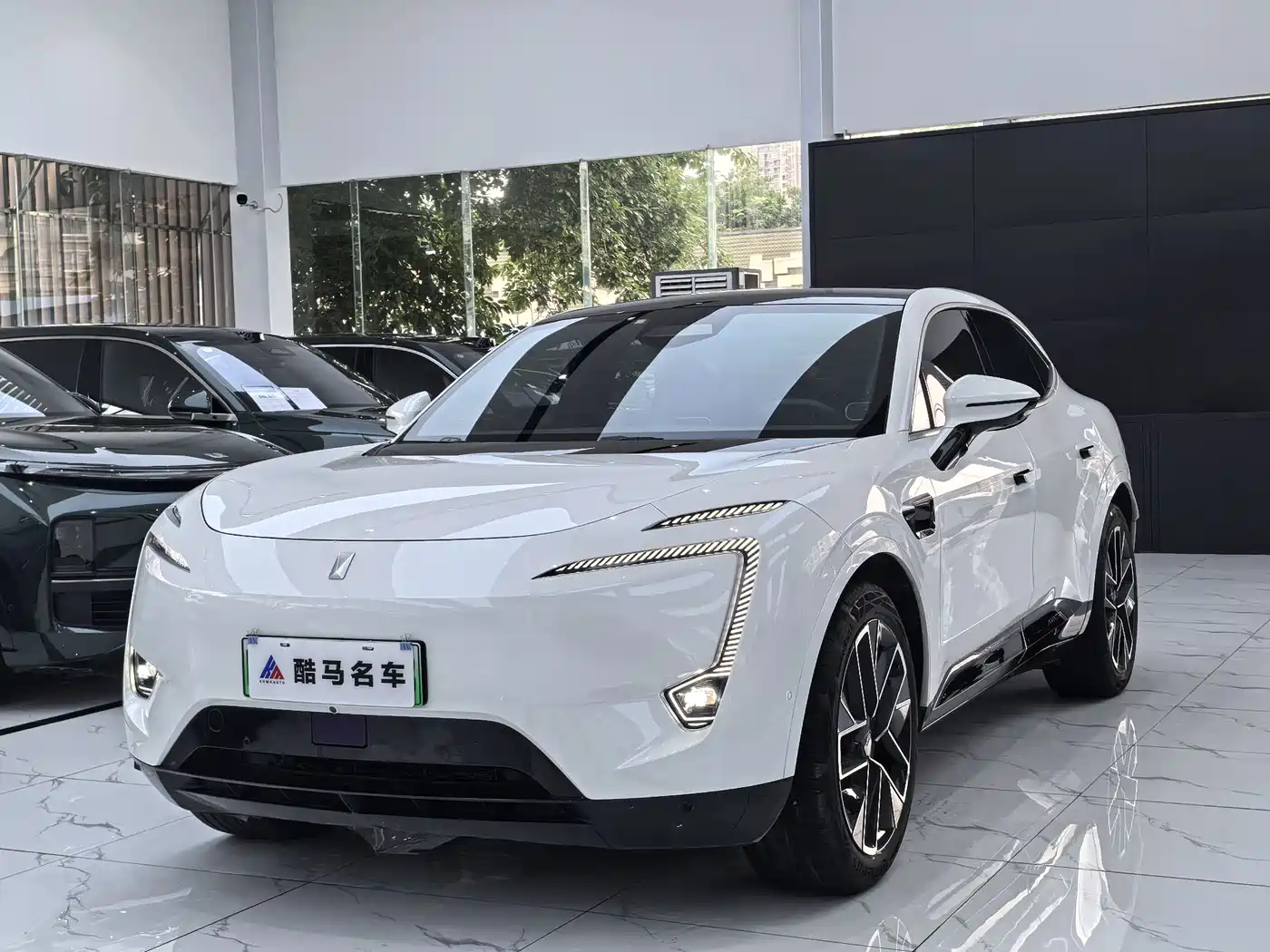Avatr 11 2023 Harmony 90° 4WD Edition