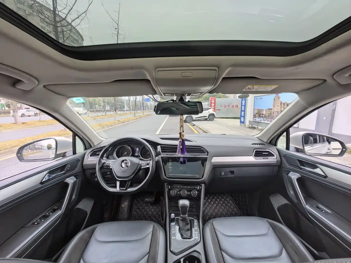 Volkswagen Tiguan L 2019 330TSI Automatic 2WD Panorama Comfort Edition China VI фото 10