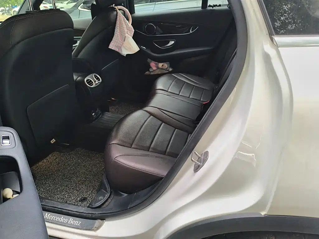 Mercedes-Benz GLC 2019 Facelift GLC 260 L 4MATIC Luxury фото 17