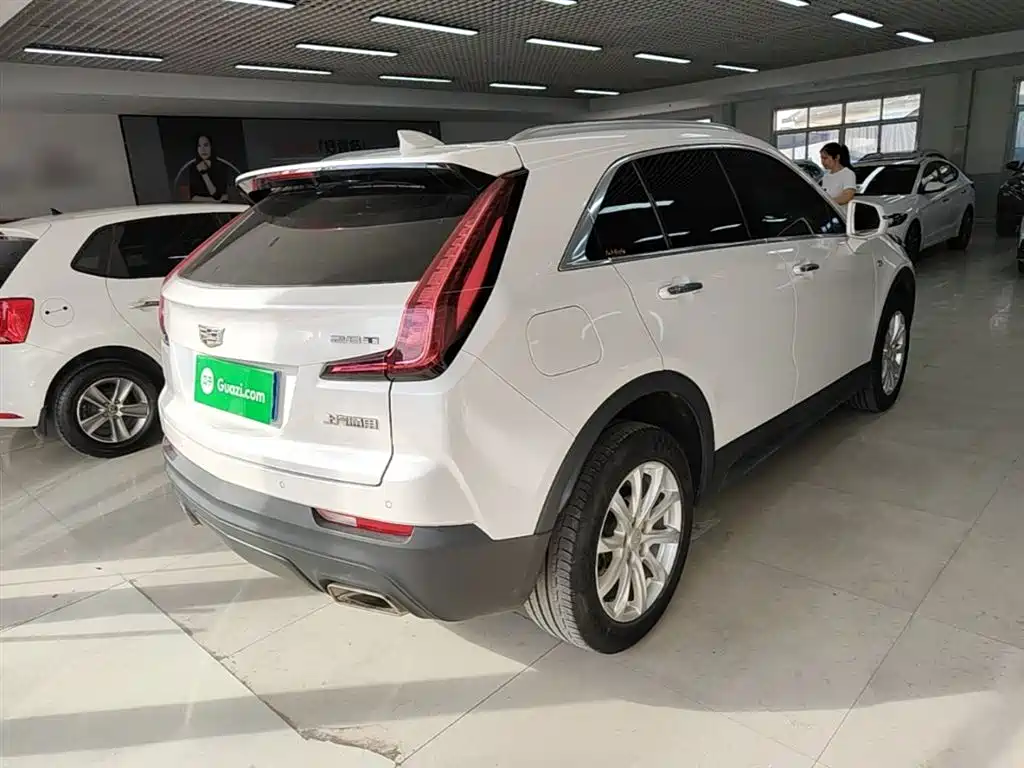 Cadillac XT4 2018 Model 28T 2WD Technology фото 7