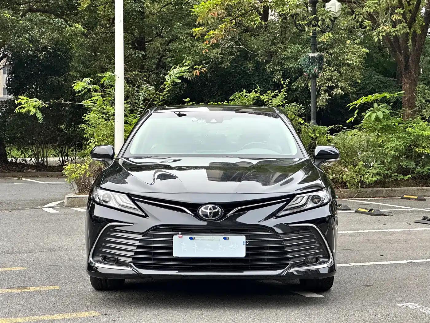 Toyota Camry 2021 2.0G Luxury Edition фото 2
