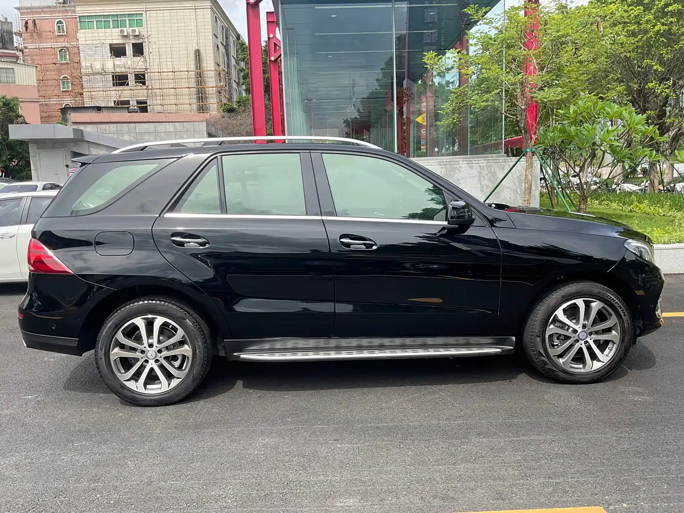 Фото 4 - Mercedes-Benz GLE